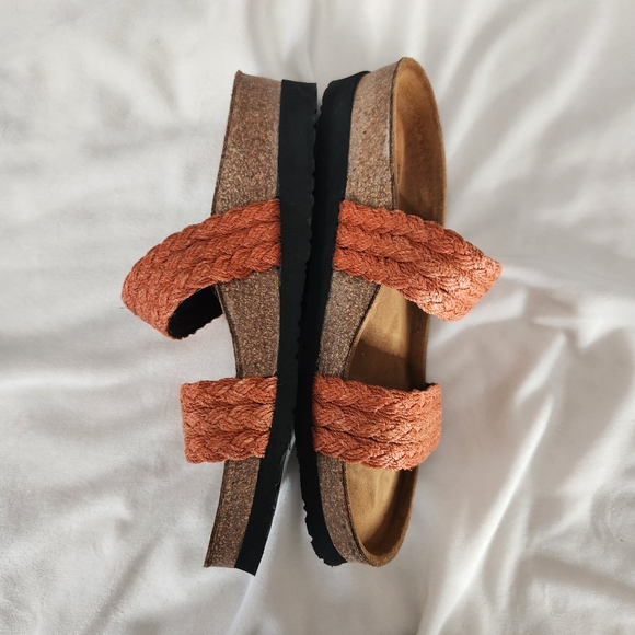 Naot womens size 36 5 5.5 leather mandarin linen braid slip on footbed sandals - Picture 3 of 7